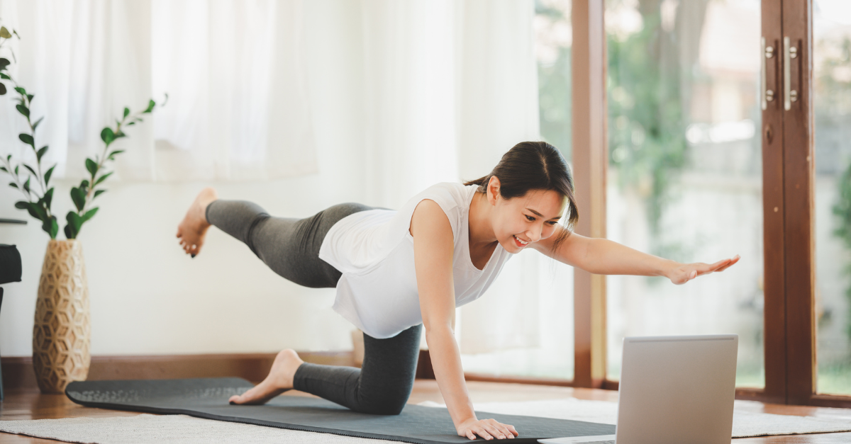 Woman using GLP-1 virtual training at home 1